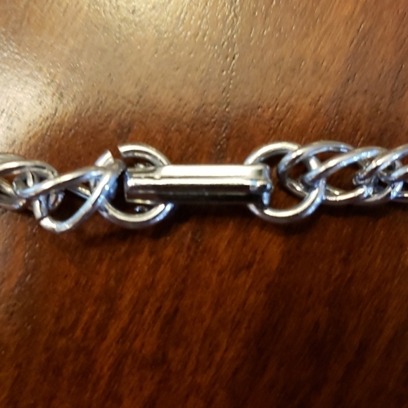 Vtg 54" Silver Look Chain Link Necklace EUC - Picture 3 of 6